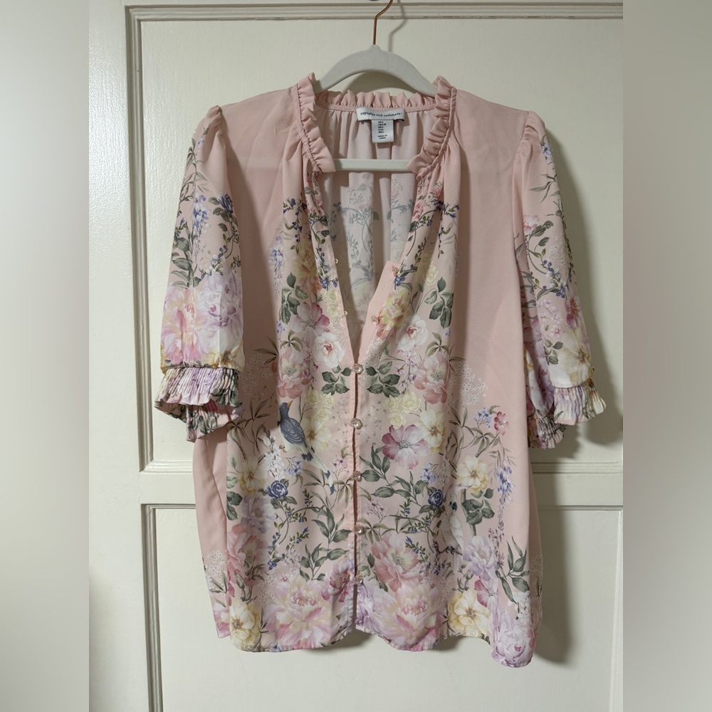 Cupcakes & Cashmere Pink Floral Blouse with Gorgeous Bird Print (Size L)